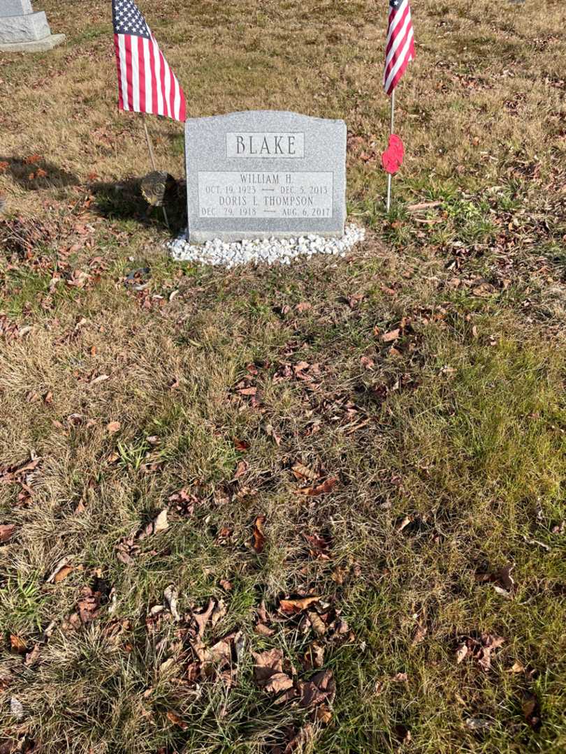 Doris L. Thompson Blake's grave. Photo 2