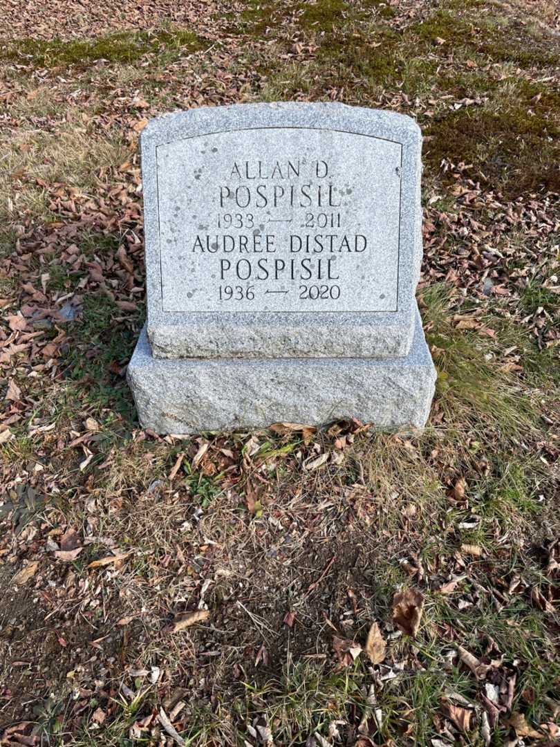 Allan D. Pospisil's grave. Photo 3